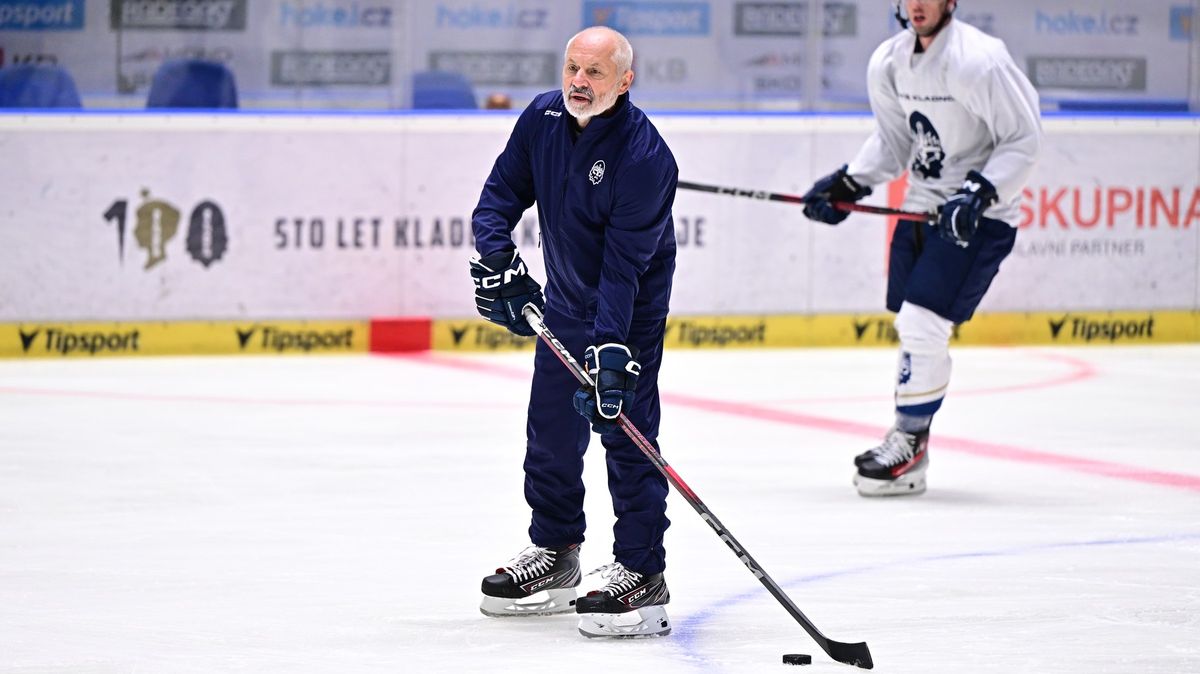 Sýkora vzpomíná na Jágra i tituly: Na ledě krev a práce, v kabině respekt